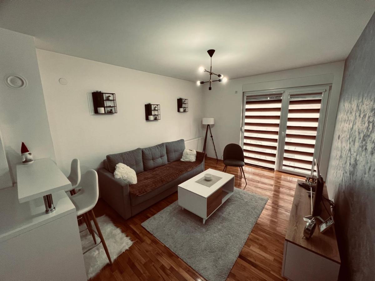 Apartman Lux Vranje Exterior foto