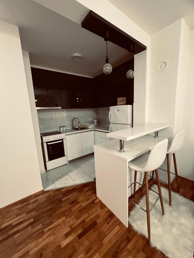 Apartman Lux Vranje Exterior foto