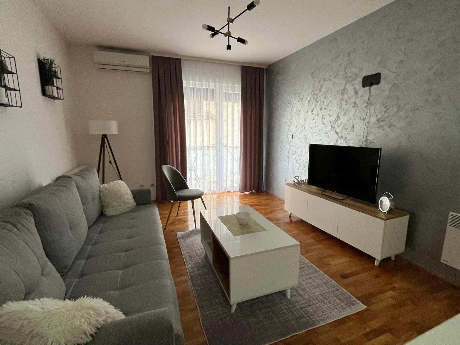 Apartman Lux Vranje Exterior foto